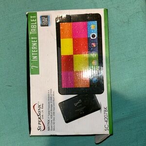 Supersonic Black 7" Tablet